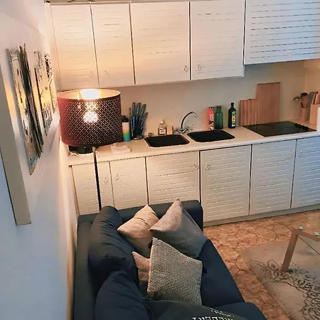 Fontaine Apartment *